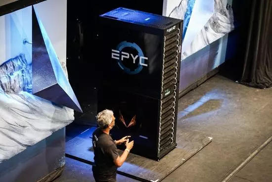 When Apple released the iPad for Education, Nvidia's Huang Renxun expanded the nuclear arsenal (without mining cards) When Apple released the iPad for Education, Nvidia's Huang Renxun expanded the nuclear arsenal (without mining cards)