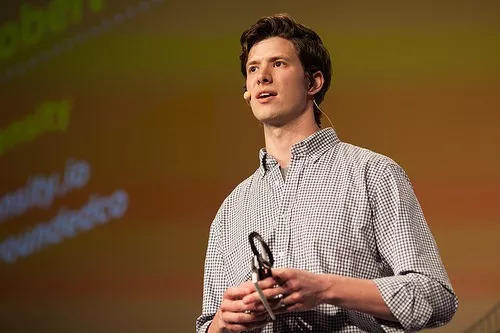 他们试图改变被摄像头监控的城市生活