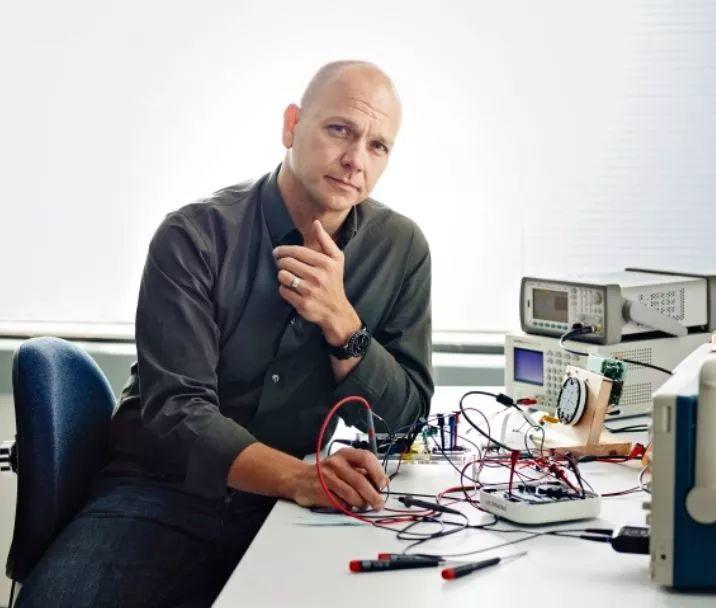 If this company was still alive, Apple would have been gone long ago. If this company was still alive, Apple would have been gone long ago.